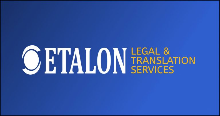 Логотип Etalon на синьому тлі, бюро перекладів у Братиславі